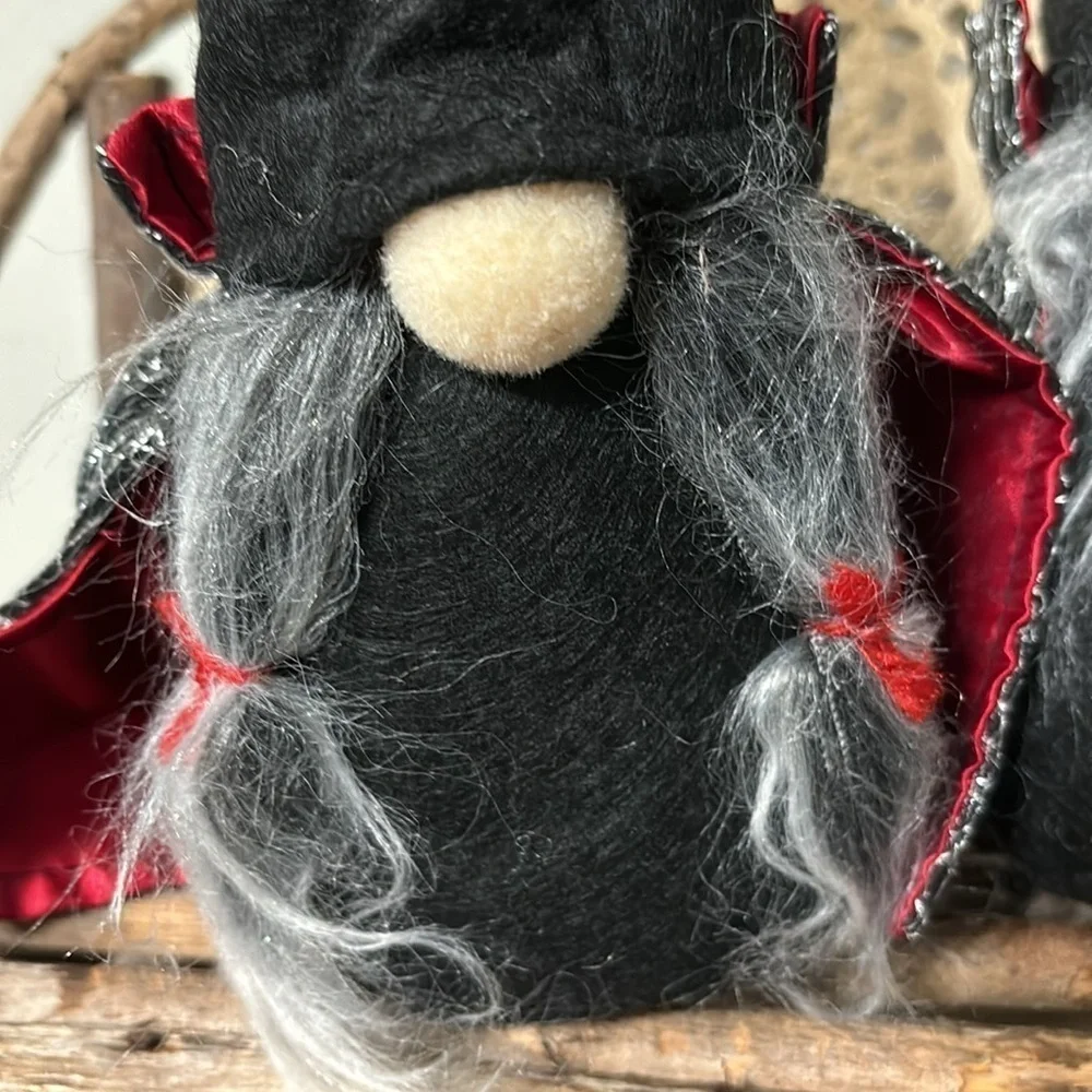 NWOT TWO PLUSH HALLOWEEN VAMPIRE WITCH GNOMES WITH CAPES